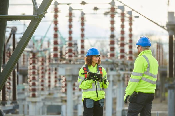  Mbria, CA Electrician Pros